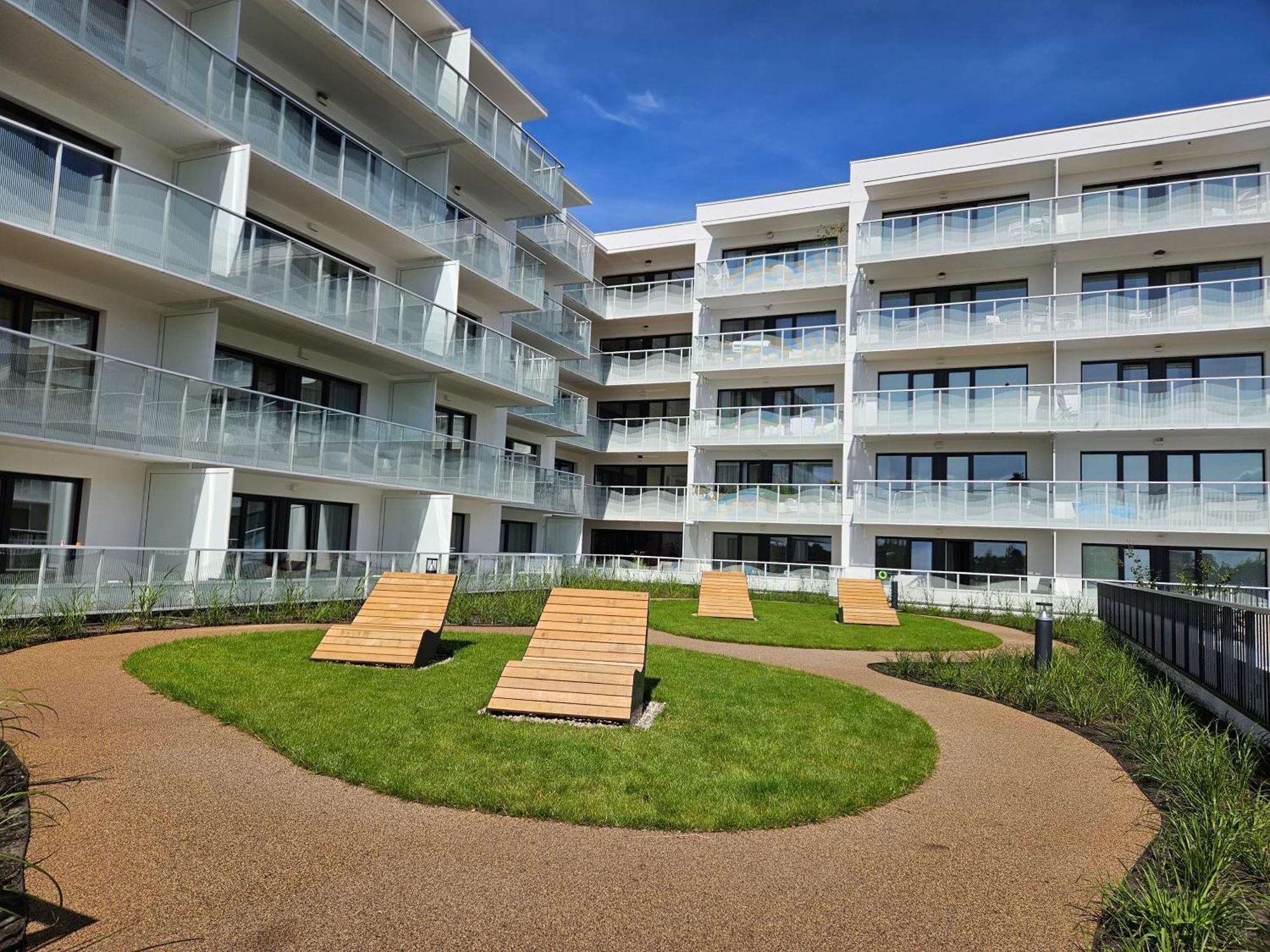 Polanki Aqua Apartment Kołobrzeg Exteriör bild